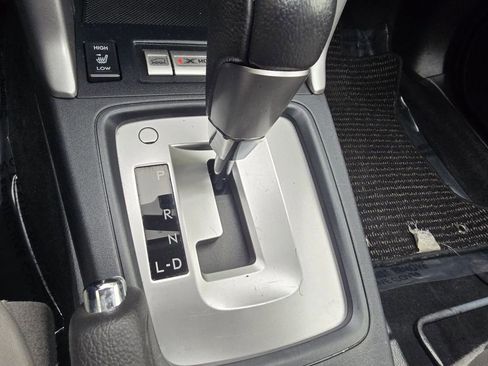 Used 2017 Subaru Forester 2.5i Limited AWD/4WD image 27