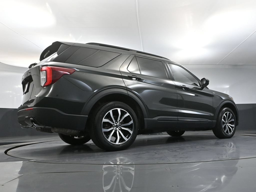 Used 2023 Ford Explorer ST-Line AWD/4WD image 51