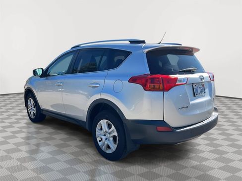 Used 2013 Toyota RAV4 LE AWD/4WD image 25
