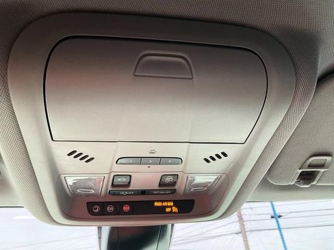 Used 2023 Chevrolet Blazer LT w/ LPO, Floor Liner Package AWD/4WD image 27