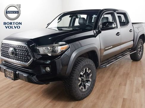 Used 2019 Toyota Tacoma TRD Off-Road w/ TRD Premium Off Road Package AWD/4WD image 1
