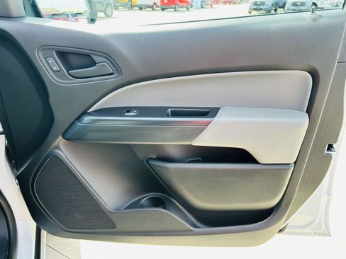 Used 2021 Chevrolet Colorado W/T w/ Custom Special Edition image 25