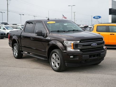 Used 2019 Ford F150 XLT w/ Equipment Group 302A Luxury image 3