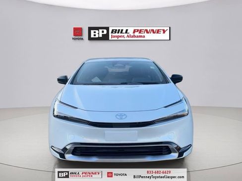 New 2026 Toyota Prius Plug-In Hybrid FWD image 8