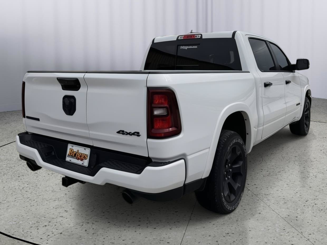 Used 2025 RAM 1500 Big Horn AWD/4WD image 7