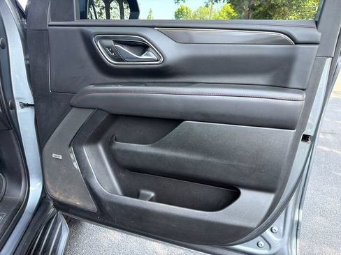 Used 2022 Chevrolet Tahoe RST w/ Luxury Package RWD image 14