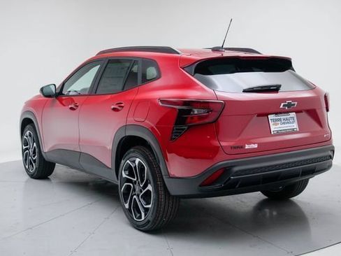 New 2026 Chevrolet Trax RS w/ Driver Confidence Package FWD image 4