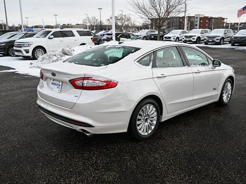 Used 2014 Ford Fusion Energi SE w/ Driver Assist Package image 5