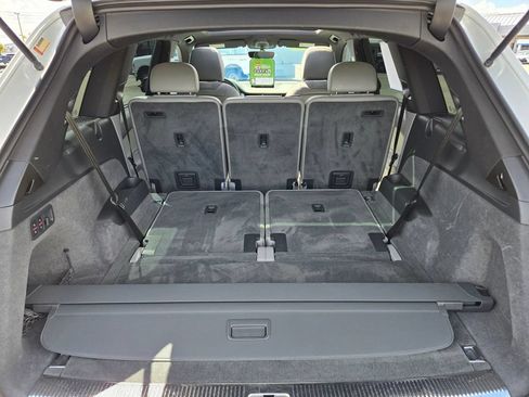Used 2018 Audi Q7 3.0T AWD/4WD image 21