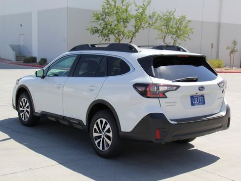 Used 2020 Subaru Outback Premium w/ Popular Package #1 AWD/4WD image 7