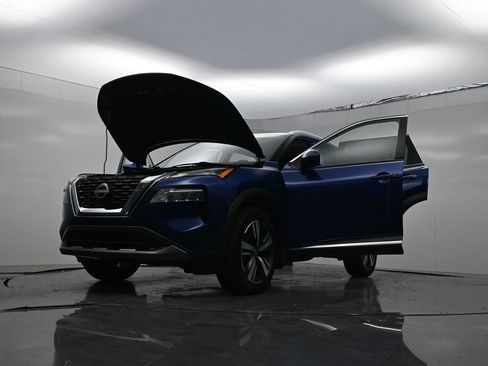 Used 2022 Nissan Rogue SL w/ SL Premium Package FWD image 30