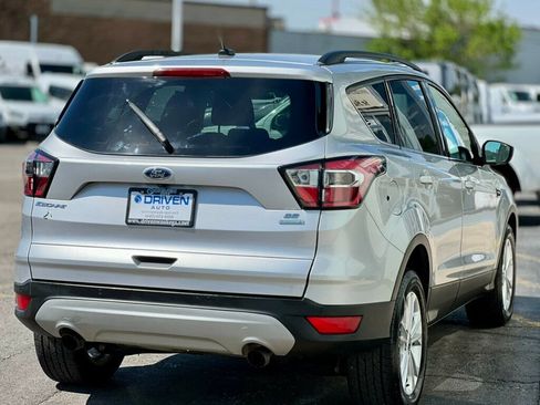 Used 2017 Ford Escape SE w/ Equipment Group 201A FWD image 5