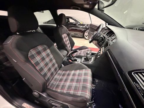 Used 2016 Volkswagen GTI S image 35