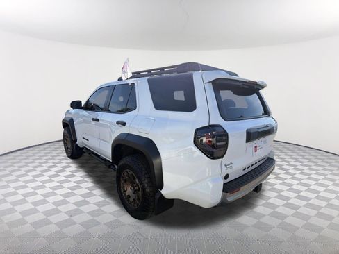 Certified 2025 Toyota 4Runner Trailhunter image 15