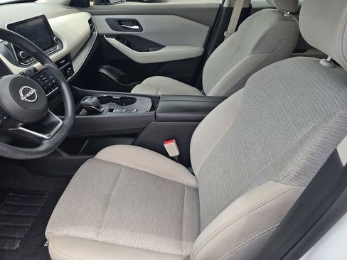 Used 2023 Nissan Rogue SV FWD image 19