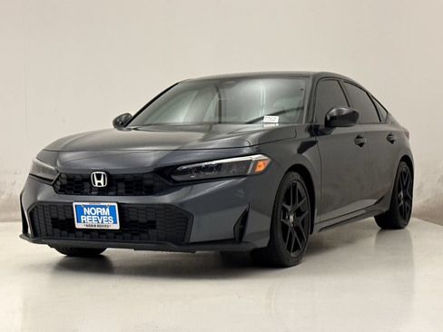 Certified 2025 Honda Civic Sport image 2
