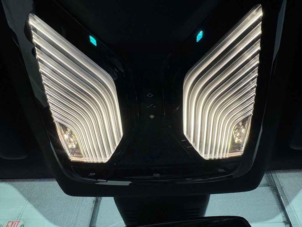 Used 2024 BMW M2 w/ Lighting Package RWD image 31