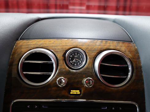 Used 2013 Bentley Continental GT w/ Color Specification Pkg image 17