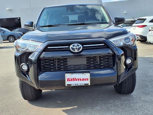 Used 2024 Toyota 4Runner SR5 RWD image 22