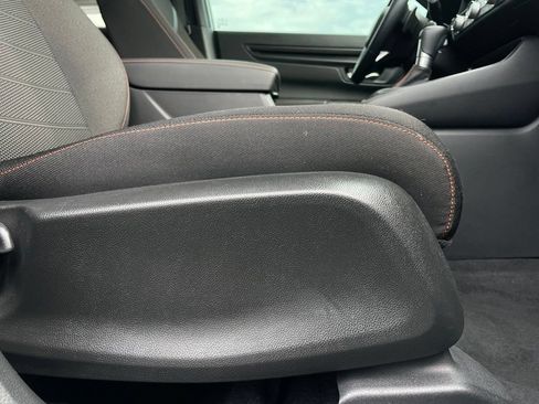 Used 2025 Honda CR-V Sport image 30