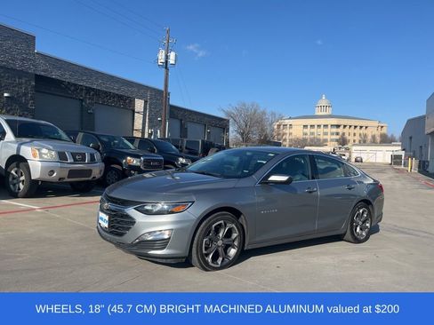 Used 2024 Chevrolet Malibu LT image 3