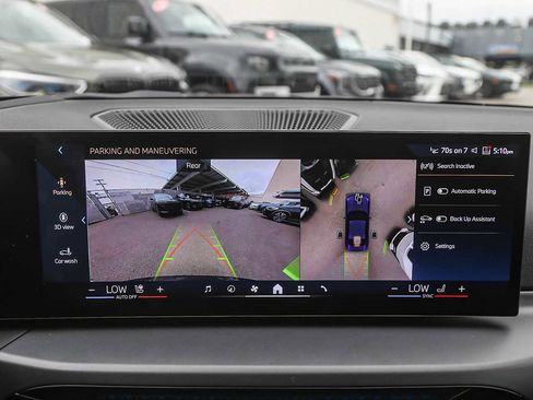 Used 2025 BMW 230i Coupe image 19