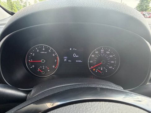 Used 2022 Kia Sportage LX FWD image 12
