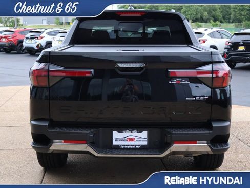 Used 2023 Hyundai Santa Cruz Limited AWD/4WD image 5