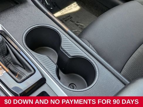 Used 2025 Nissan Altima 2.5 SV AWD/4WD image 19