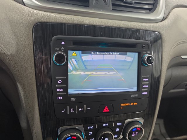 Used 2015 Chevrolet Traverse LT FWD image 14