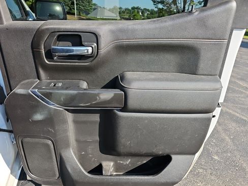 Used 2022 GMC Sierra 1500 AT4 w/ AT4 Premium Package AWD/4WD image 16
