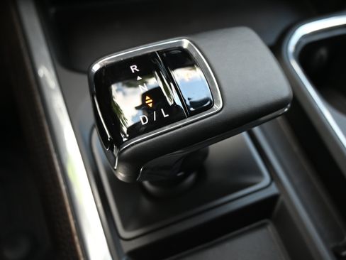 Used 2026 Chevrolet Silverado 1500 LT Trail Boss w/ Convenience Package II AWD/4WD image 25