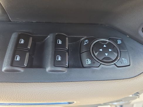 Used 2024 Ford Expedition Limited AWD/4WD image 27
