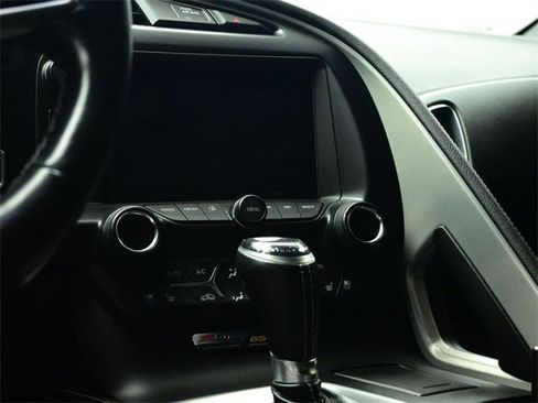 Used 2015 Chevrolet Corvette Z06 w/ 2LZ Preferred Equipment Group image 15