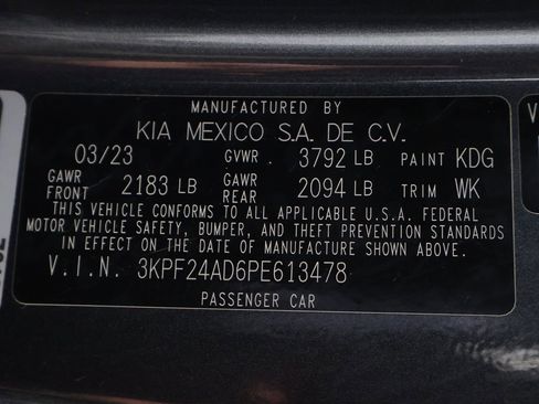 Used 2023 Kia Forte LXS w/ LXS Technology Package image 47