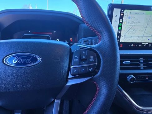 Used 2025 Ford Explorer ST-Line w/ ST-Line Street Pack image 28