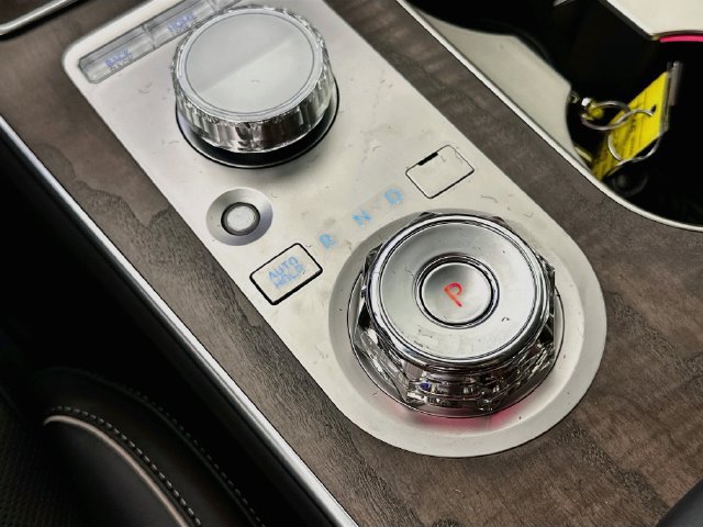 New 2027 Genesis GV80 3.5T Prestige AWD/4WD image 15