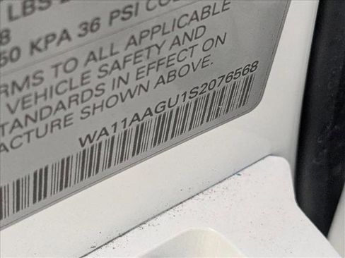 Certified 2025 Audi Q5 Premium w/ Convenience Package image 22