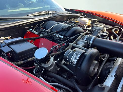 Used 2012 Chevrolet Corvette Grand Sport w/ 3LT Preferred Equipment Group RWD image 32