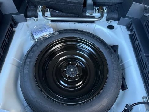 Certified 2025 Nissan Rogue S FWD image 11