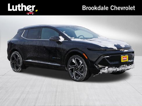 New 2026 Chevrolet Equinox EV LT image 1