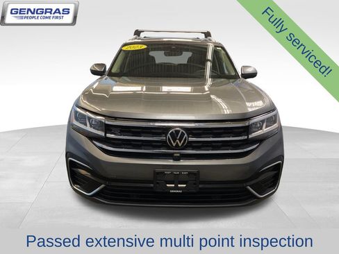 Used 2023 Volkswagen Atlas SEL Premium AWD/4WD image 3