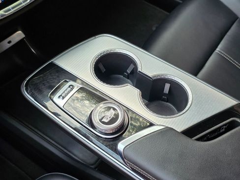 Used 2024 Cadillac Lyriq Tech RWD image 21