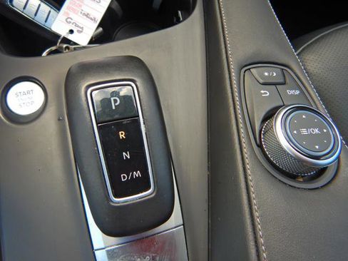 Used 2023 INFINITI QX50 Luxe AWD/4WD image 21