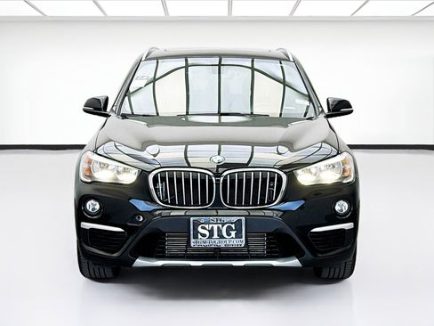 Used 2018 BMW X1 xDrive28i AWD/4WD image 2