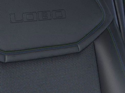 New 2025 Ford Maverick Lobo image 40