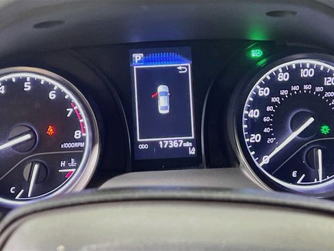 Used 2023 Toyota Camry SE FWD image 22