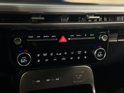 Used 2026 Hyundai Ioniq 9 SEL image 13