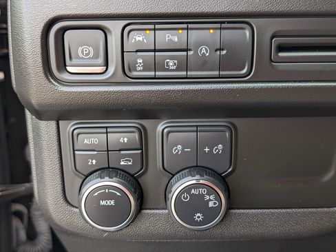 Used 2023 Chevrolet Tahoe RST w/ RST Performance Edition image 23