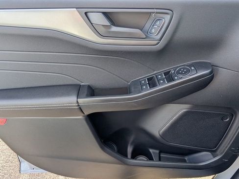 New 2026 Ford Escape Active w/ Tech Pack #1 FWD image 12
